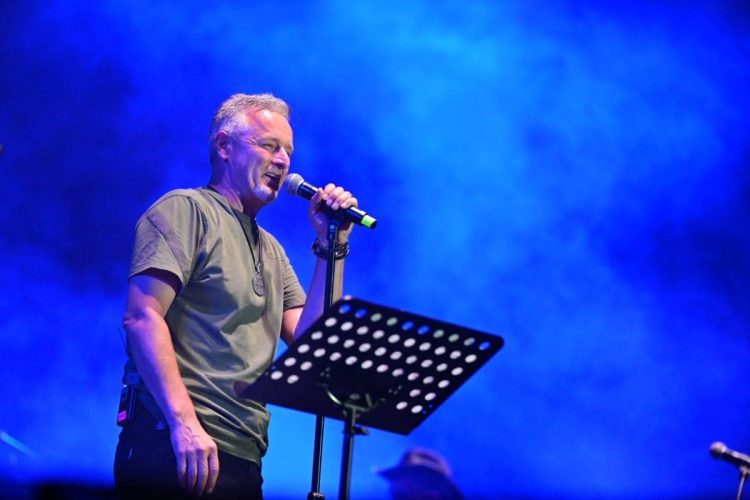 Thompson održao koncert pred 40 tisuća ljudi u Dugopolju