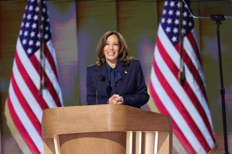 Kamala Harris službeno prihvatila nominaciju za američku predsjednicu