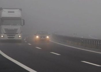 Smanjena vidljivost zbog magle i učestali odroni