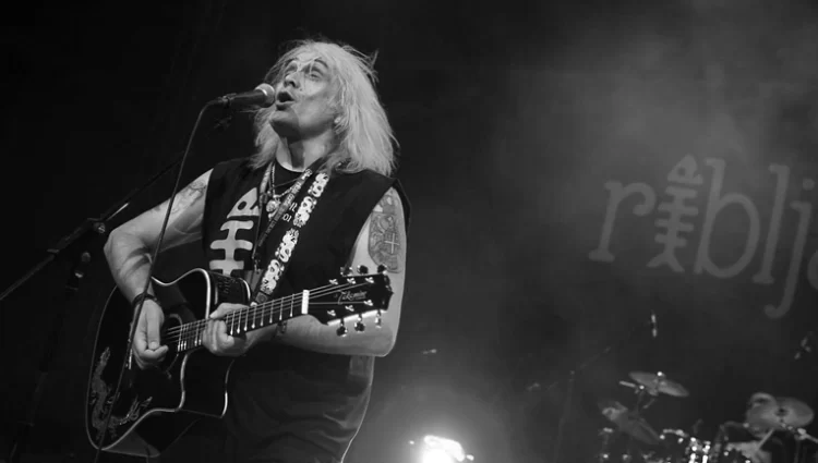 Preminuo frontmen legendarnog benda Riblja Čorba