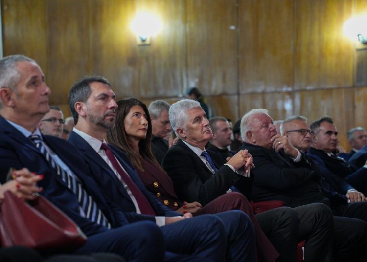 Čović na obljetnici oslobođenja Jajca: 13. rujan nije samo datum, danas treba zastati i sjetiti se onih koji su sebe ugradili u svoju domovinu