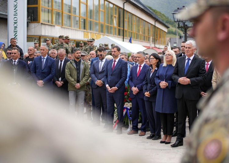 Čović na obljetnici oslobođenja Jajca: 13. rujan nije samo datum, danas treba zastati i sjetiti se onih koji su sebe ugradili u svoju domovinu