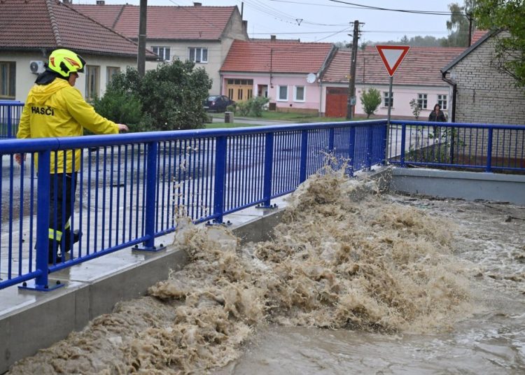 Nezapamćene poplave opustošile Središnju Europu