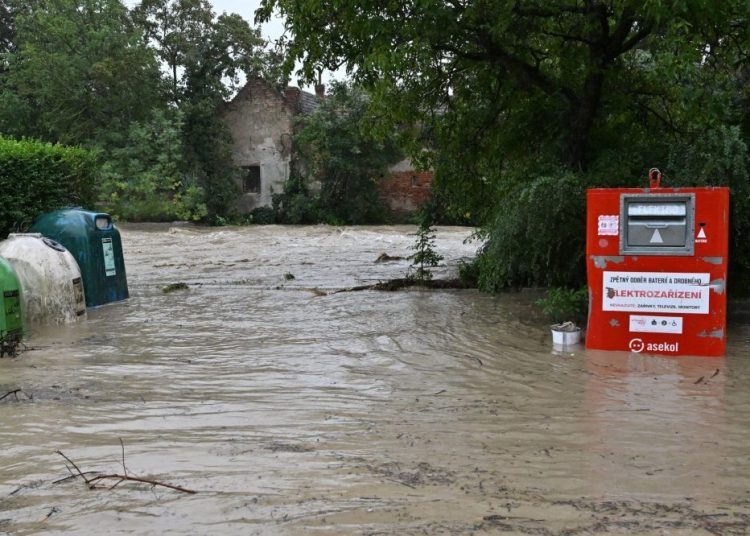 Nezapamćene poplave opustošile Središnju Europu