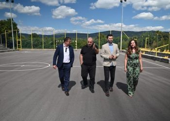 Posušje: Područna škola Gradac dobila potpuno novo igralište