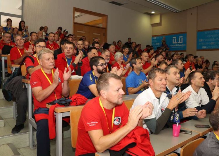 Godišnji sastanak Europske asocijacije službi speleospašavanja okupio oko 150 sudionika iz 20 država