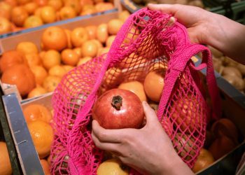 I voće i povrće postali luksuz: Kilogram smokve čak 14 KM!