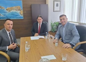 Čović, Kraljević i Lakić o pomoći s federalne razine za Rudnike Boksita Široki Brijeg