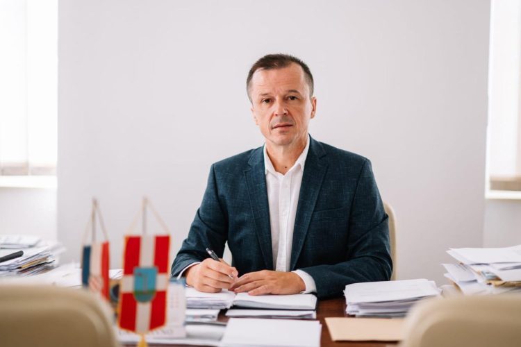 Mladima pomažemo pri kupnji prve nekretnine, povećali smo naknade za novorođenu djecu, gradimo vrtić…