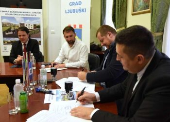 Potpisan ugovor za izgradnju Sigurne kuće u Ljubuškom: Podrška žrtvama nasilja u ŽZH