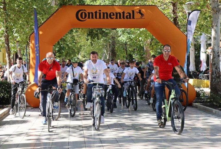 Brojni građani na Mostarskoj biciklijadi u znak podrške zdravom i urbanom načinu života