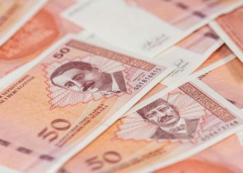 Prosječna neto plaća u BiH u kolovozu iznosila 1.392 KM