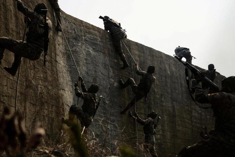 Vojnici Sjeverne Koreje stigli u Rusiju: Pojavile se snimke iz ruskog vojnog kampa