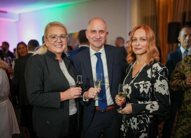 Predsjednica FBiH nazočila prijemu u povodu mađarskog nacionalnog praznika