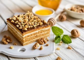Starinski recept za medenu pitu s čokoladom