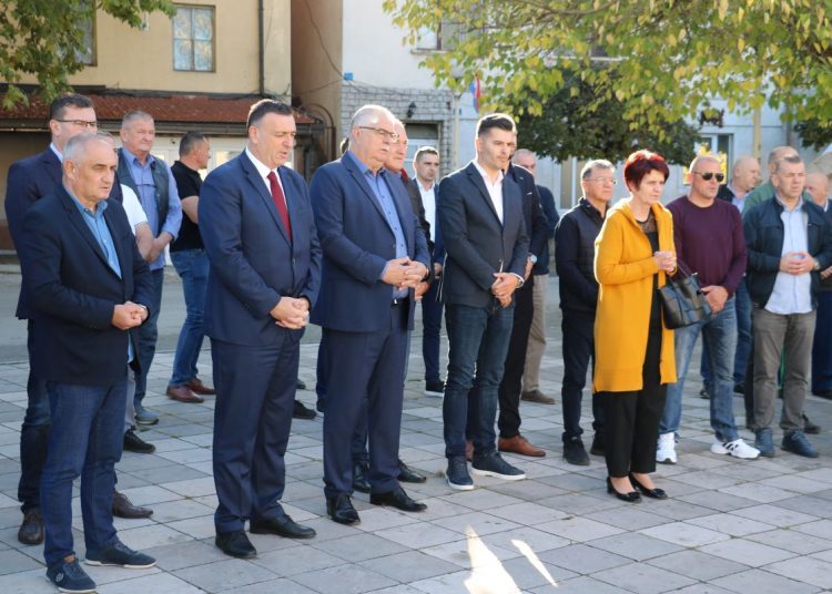 Široki Brijeg i Mostar: Položeni vijenci povodom blagdana Svih svetih i Dušnog dana za sve poginule hrvatske branitelje