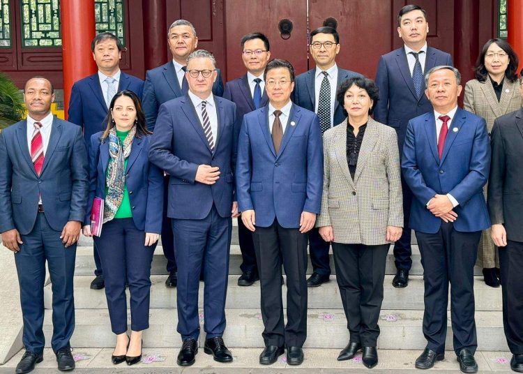 Rektor Tomić otvorio BRAUIC konferenciju: Pokrenut međunarodni AI projekt za održivi razvoj kroz suradnju SUM-a i BUCEA