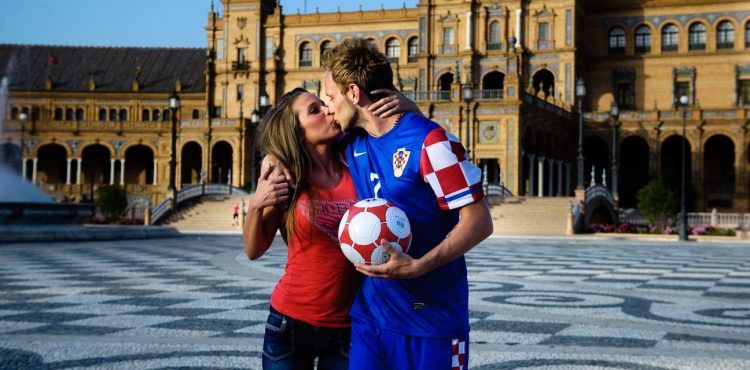 Rakitić otvorio dušu: “Hajduk i Split su pun pogodak, supruga je inzistirala, a veselim se Vatrenima”