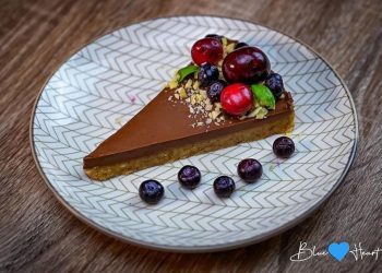 Čokoladni tart bez brašna: Ukusno, zdravo i brzo gotovo