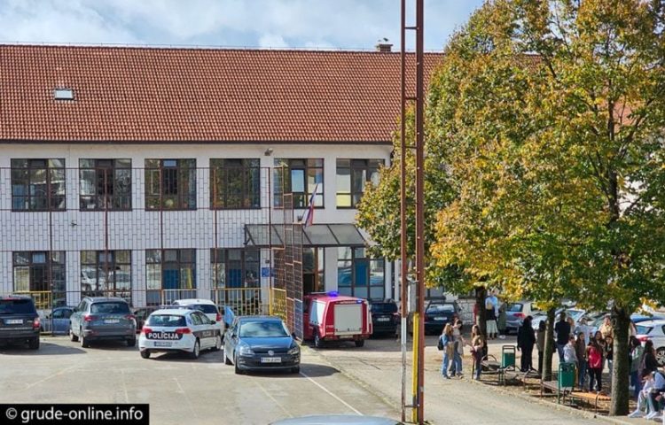 Evakuirana srednja škola u Grudama