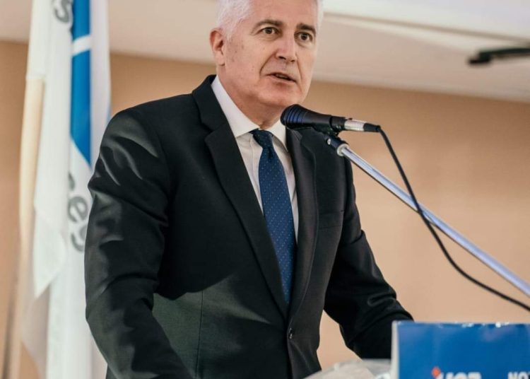 Čović s izaslanstvom sudjelovao na završnom predizbornom skupu HDZ BiH u Širokom Brijegu: “Podržimo snagu naše mladosti”