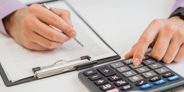 Građani BiH bankama duguju 12,5 milijardi KM