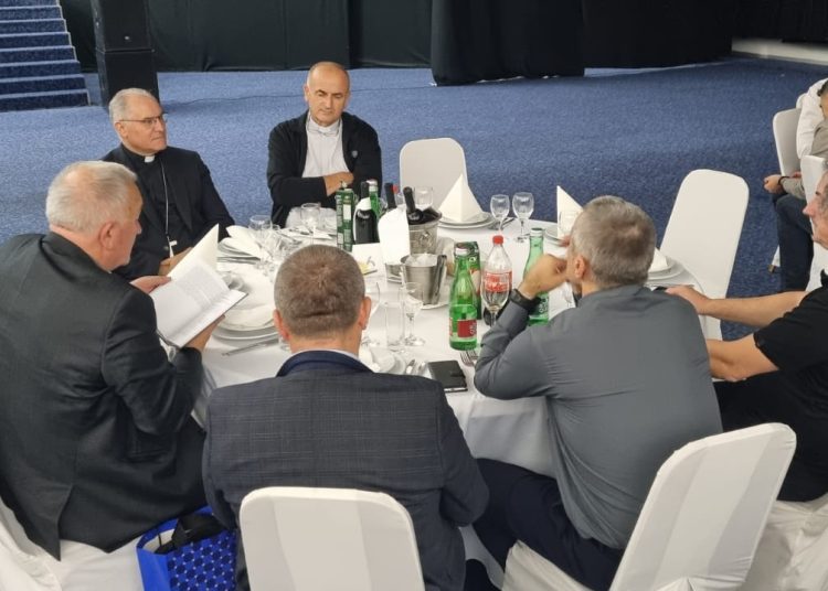 Obnova zavjeta za Svetište Kraljice Mira u Hrasnu