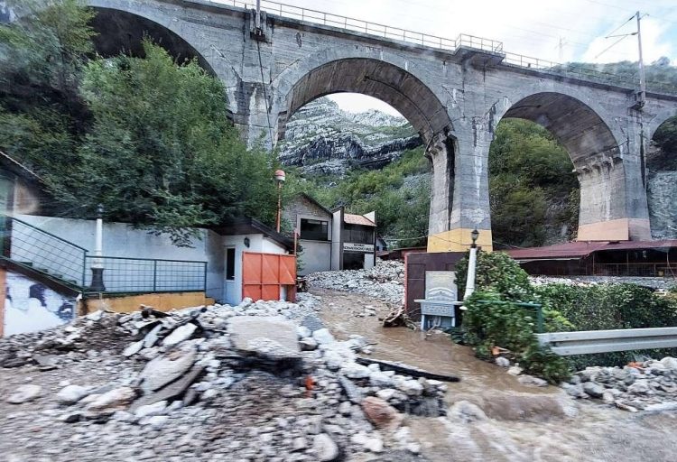 Izvršeno čišćenje Jablaničkog i Grabovičkog jezera od naplavina