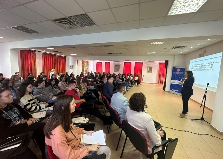 Ministrica Perić sudjelovala na Forumu za mlade