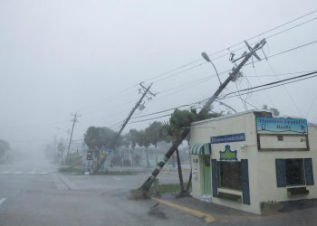 Razorni uragan Milton stigao na Floridu: Ima stradalih, bez struje više od milijun ljudi