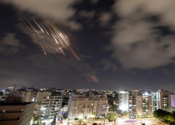 Iran lansirao projektile na Izrael