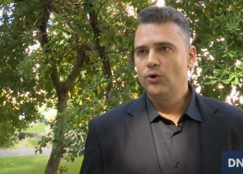 Hrvatska oporba upada u greške, Demokratska fronta lokalno je beznačajna