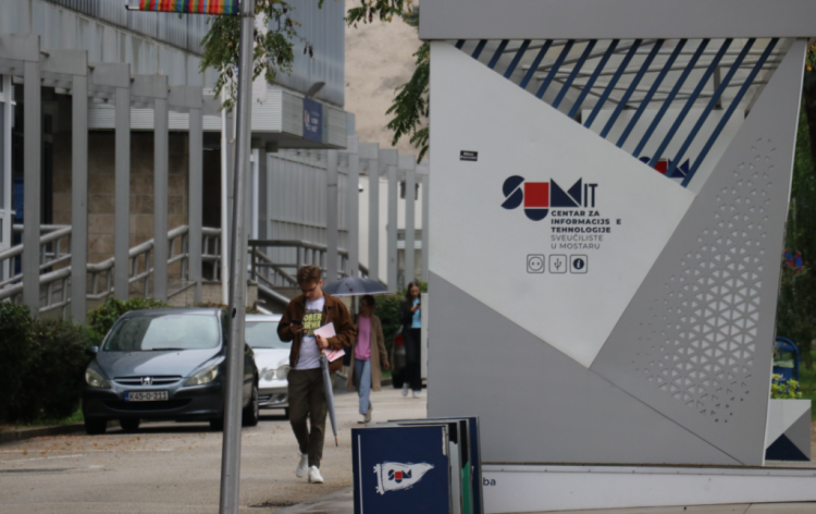 Umjetna inteligencija u visokom obrazovanju: Ključ za uspjeh na tržištu rada