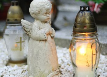 Što slavimo na svetkovinu Svih svetih, a što na Dušni dan?