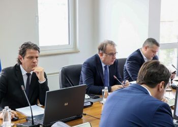 Zatražene ostavke uprave Željeznica FBiH, danas žurna sjednica o sanaciji