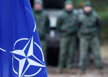 NATO-ov admiral poručio poslovnim ljudima: “Pripremite ratni scenarij”