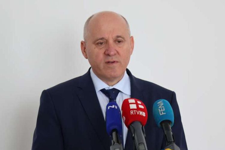 Hrvatska podupire projekte za poticanje povratka Hrvata u BiH