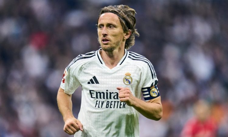 Španjolski tabloid: Modrić je rekao Perezu kad završava karijeru. Real mu je našao zamjenu