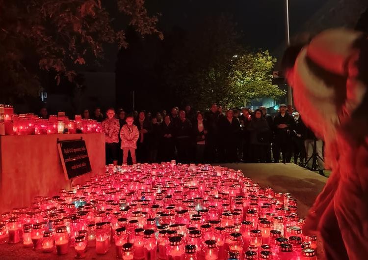 Tisuće u Mostaru pjevaju ‘Rajska djevo kraljice Hrvata’