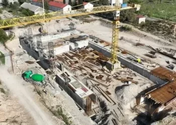 Gradilište olimpijskog bazena u Mostaru napokon živnulo