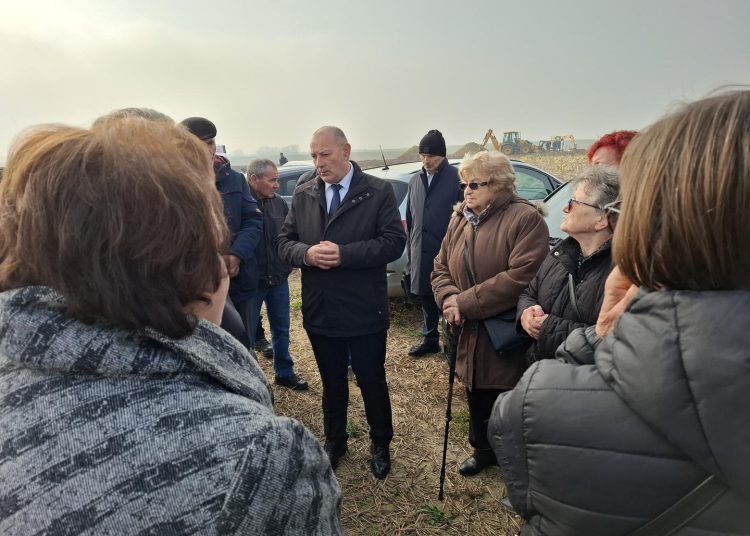 Foto: Otkrivena nova masovna grobnica kod Vukovara: Pronađeni posmrtni ostatci pet civila