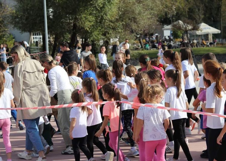Širokobriješkoj petici prethodila je dječja utrka, pogledajte fotografije