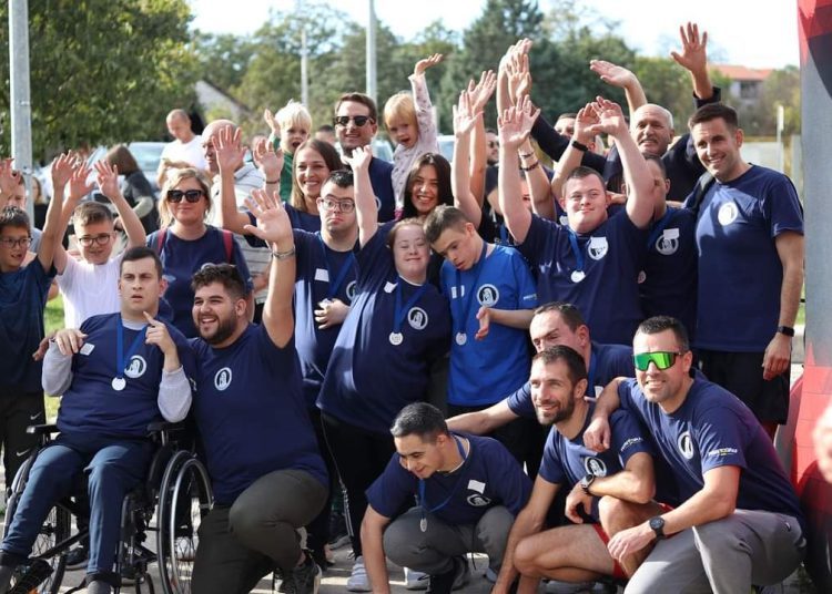 Širokobriješkoj petici prethodila je dječja utrka, pogledajte fotografije