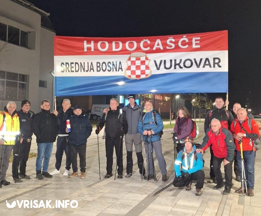 Krenuli u Vukovar: 12 hodočasnika iz Travnika, Kreševa, Viteza, Novog Travnika, Busovače i Kraljeve Sutjeske preći će 260 km