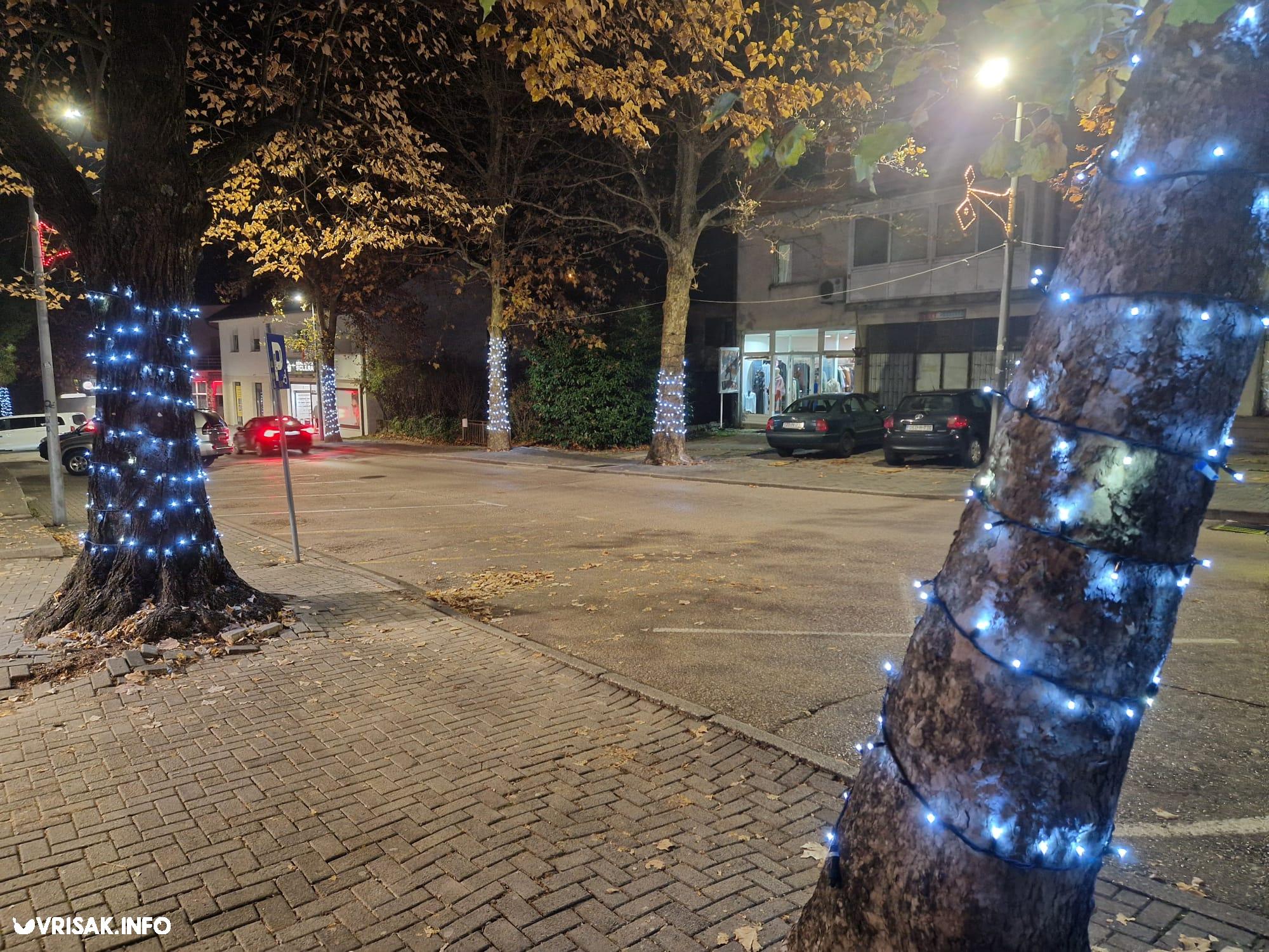 Pogledajte kako je Široki Brijeg ukrašen pred nadolazeći Advent i Božić