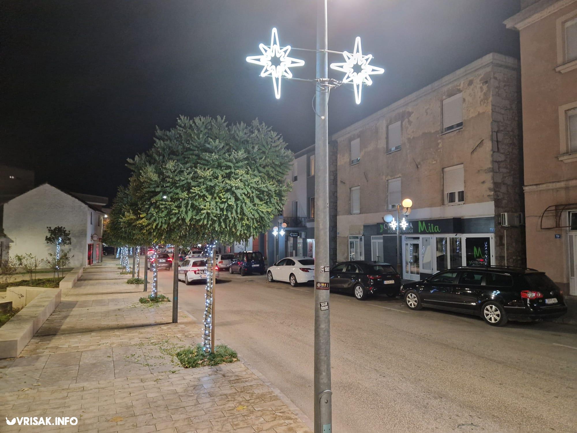 Pogledajte kako je Široki Brijeg ukrašen pred nadolazeći Advent i Božić