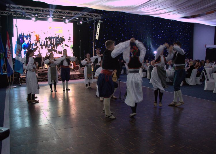 FOTO:Najveća Širokobriješka večer u posljednih 28 godina – više od 1000 gostiju!