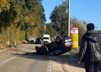 Tri osobe ozlijeđene u prometnoj nesreći u Grudama