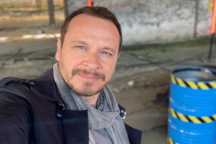 Popularni glumac Enis Bešlagić doživio neugodan incident u Austriji