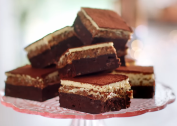 Sočan kolač: Kora kao za brownie, nadjev za cheesecake i dodatak – kava